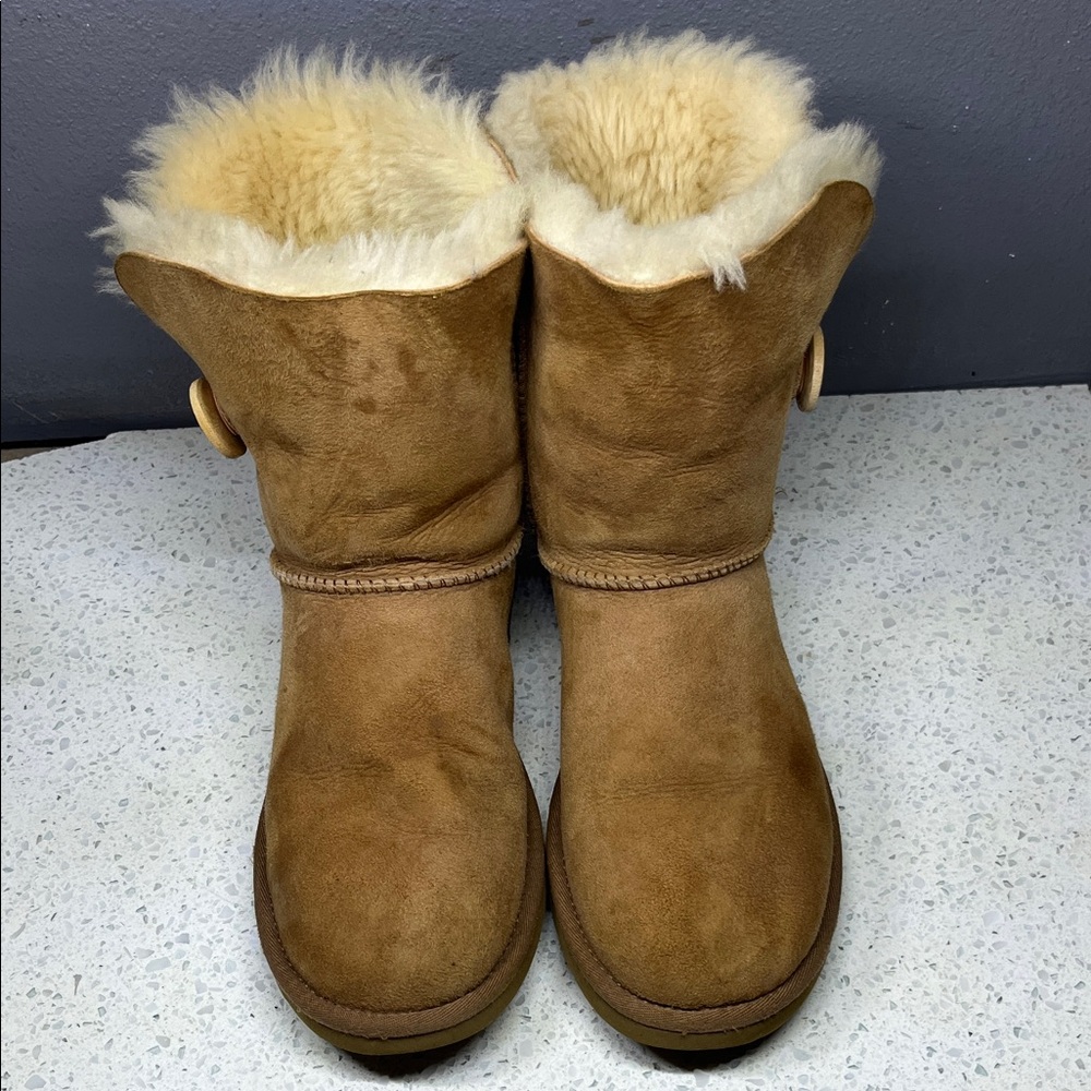 ❄️❄️ UGG Australia Boots  ❄️❄️